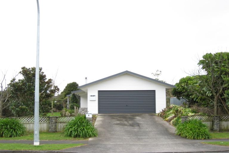 Photo of property in 3 Silvan Place, Bell Block, New Plymouth, 4312