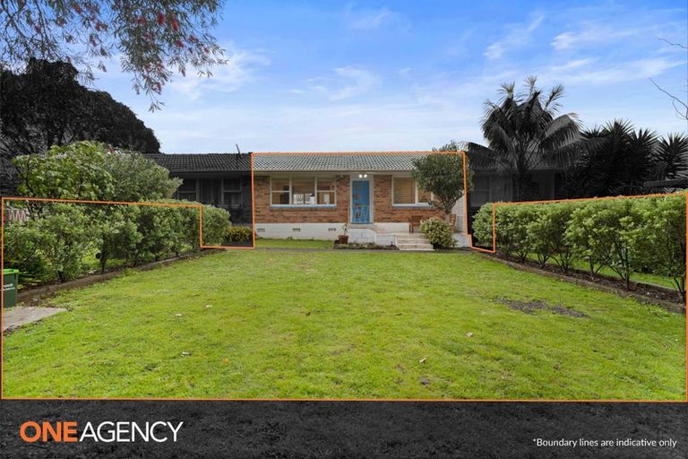 Photo of property in 2/57 Church Road, Mangere Bridge, Auckland, 2022