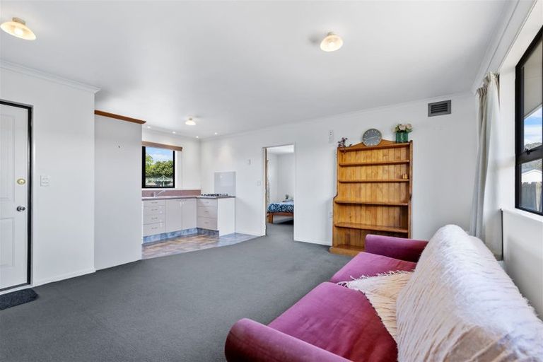 Photo of property in 12 Takapu Place, Bromley, Christchurch, 8062