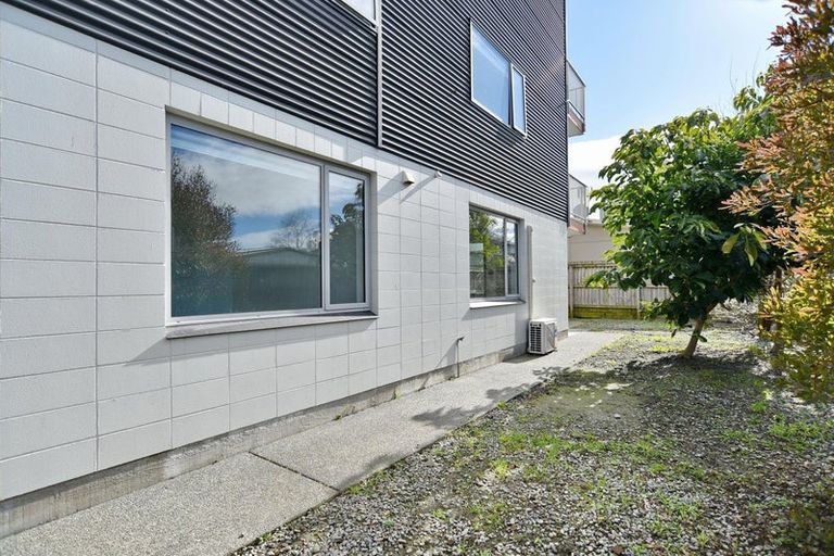 Photo of property in 6/20 Stanmore Road, Phillipstown, Christchurch, 8011