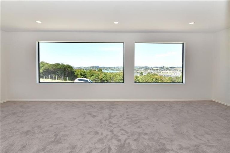 Photo of property in 239 West Hoe Heights, Orewa, 0931