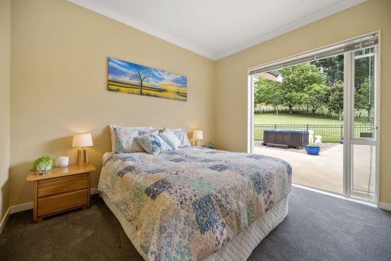 Photo of property in 551 Upper Waiwera Road, Puhoi, Silverdale, 0994