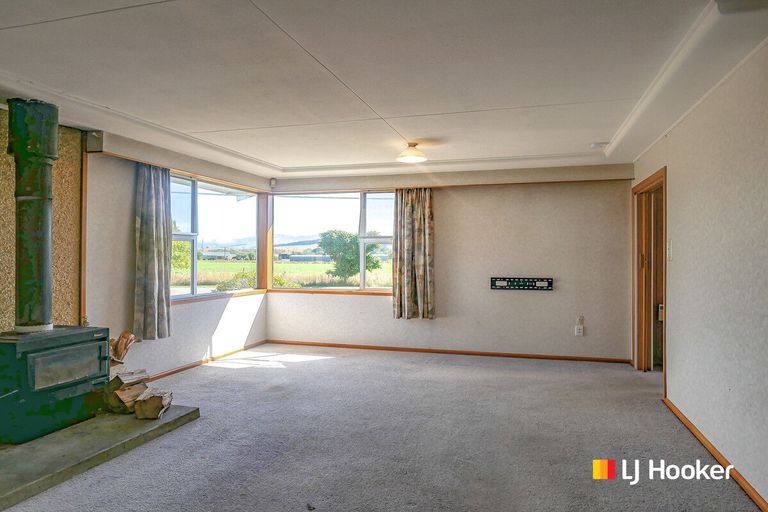 Photo of property in 24 Burraness Street, Palmerston, 9430