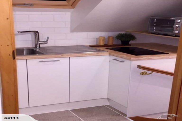 Photo of property in 1/37 Wolsley Avenue, Milford, Auckland, 0620