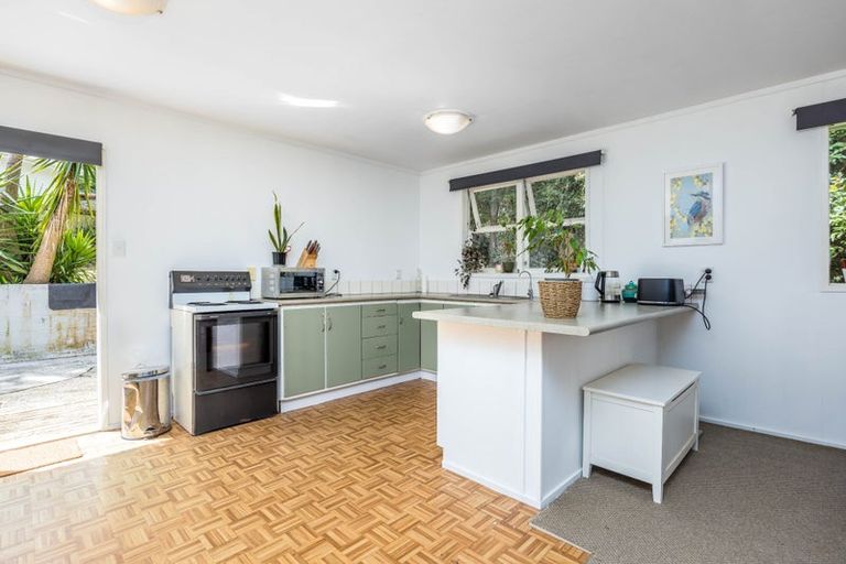 Photo of property in 546 Whangaparaoa Road, Stanmore Bay, Whangaparaoa, 0932