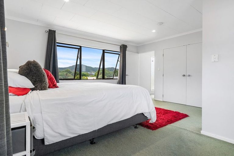 Photo of property in 12 Third Avenue, Avenues, Whangarei, 0110