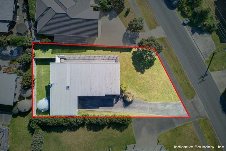 Photo of property in 12 Devon Street, Mangawhai Heads, Mangawhai, 0505