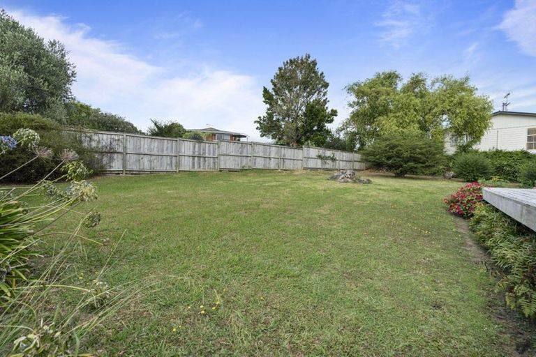 Photo of property in 13 Ennis Avenue, Pakuranga Heights, Auckland, 2010