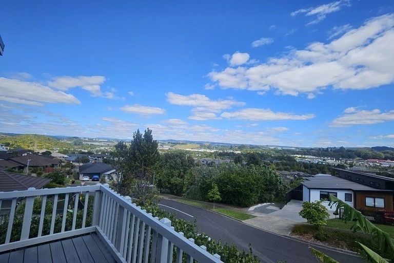 Photo of property in 10 Gyle Place, Pyes Pa, Tauranga, 3112