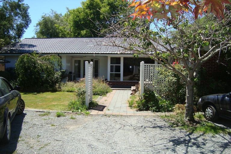 Photo of property in 38a Newnham Terrace, Upper Riccarton, Christchurch, 8041