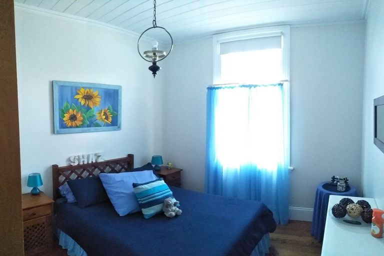 Photo of property in 2/22 Kiteroa Terrace, Rothesay Bay, Auckland, 0630