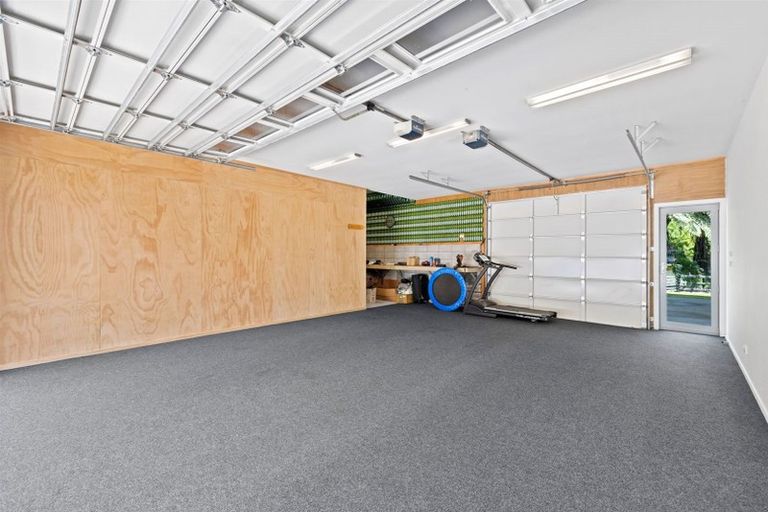 Photo of property in 48b Nevada Drive, Merrilands, New Plymouth, 4312