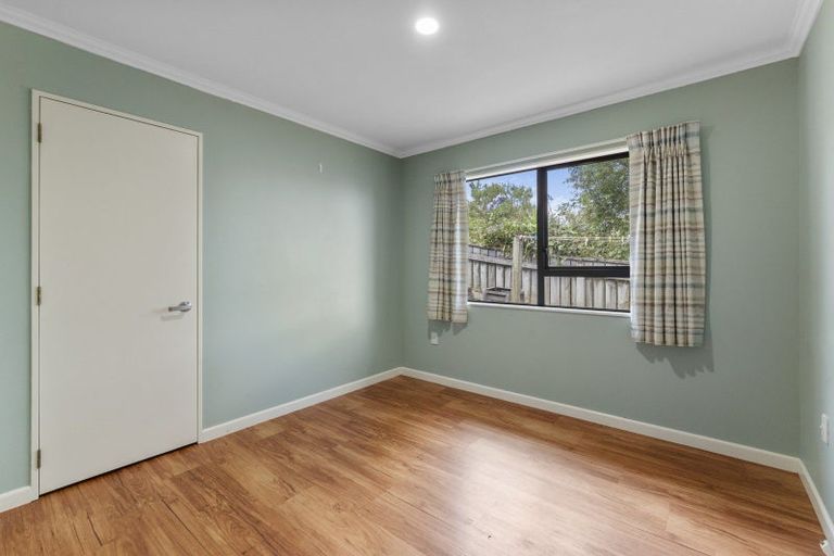 Photo of property in 38 Campbell Avenue, Paraparaumu, 5032