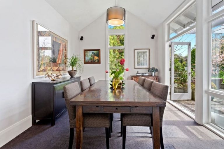 Photo of property in 15 Hewitts Road, Merivale, Christchurch, 8014