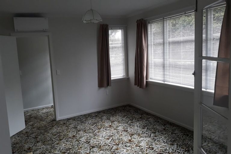 Photo of property in 130 Vagues Road, Northcote, Christchurch, 8052