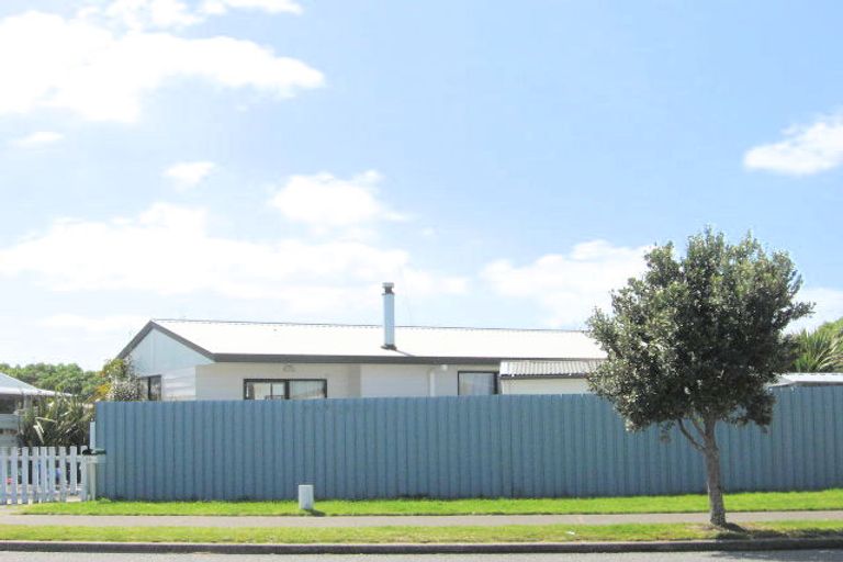 Photo of property in 35a Hartford Avenue, Papamoa Beach, Papamoa, 3118