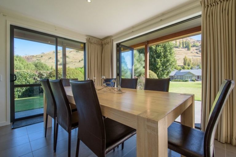 Photo of property in 6 Westwell Lane, Lower Shotover, Queenstown, 9371