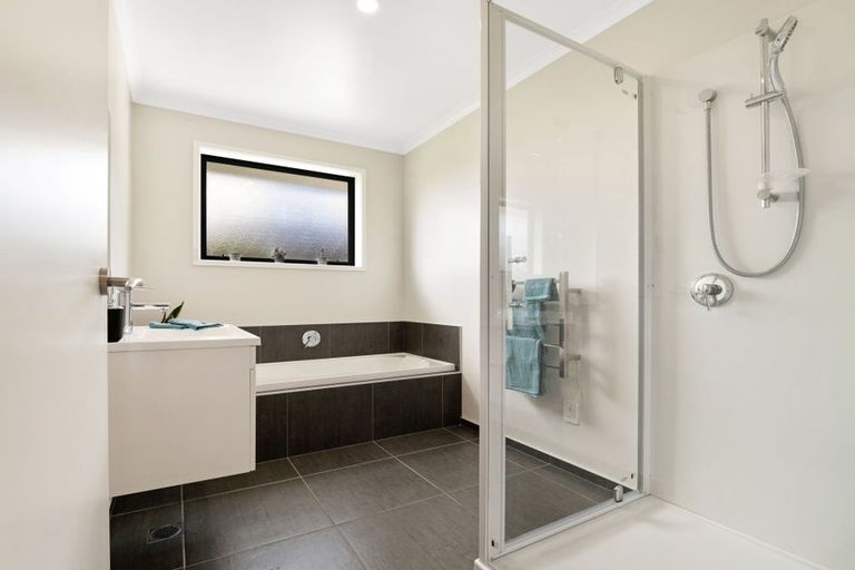 Photo of property in 61 Longcot Drive, Rolleston, 7615