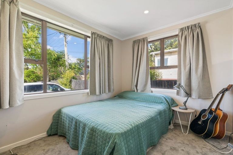 Photo of property in 33a Glengarry Road, Glen Eden, Auckland, 0602