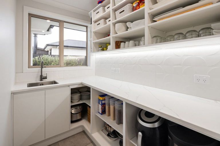 Photo of property in 10 The Meadows Drive, Flagstaff, Hamilton, 3210