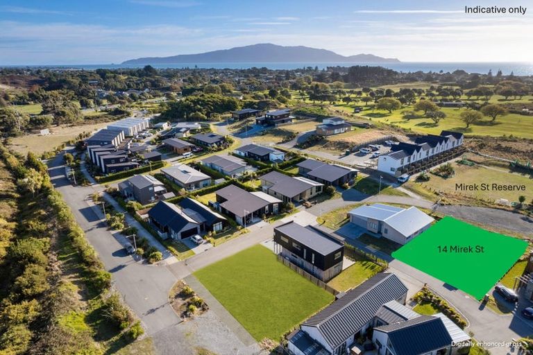 Photo of property in 14 Mirek Street, Waikanae, 5036