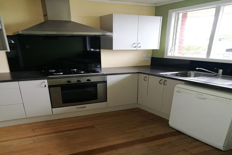 Photo of property in 323 Cobham Drive, Hillcrest, Hamilton, 3216