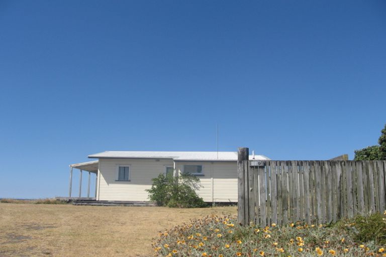 Photo of property in 719 Pukehina Parade, Pukehina, Te Puke, 3189