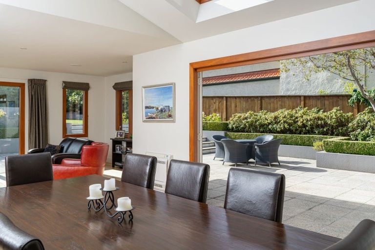 Photo of property in 355 Highgate, Roslyn, Dunedin, 9010