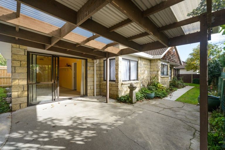 Photo of property in 45 Manapouri Crescent, Hokowhitu, Palmerston North, 4410