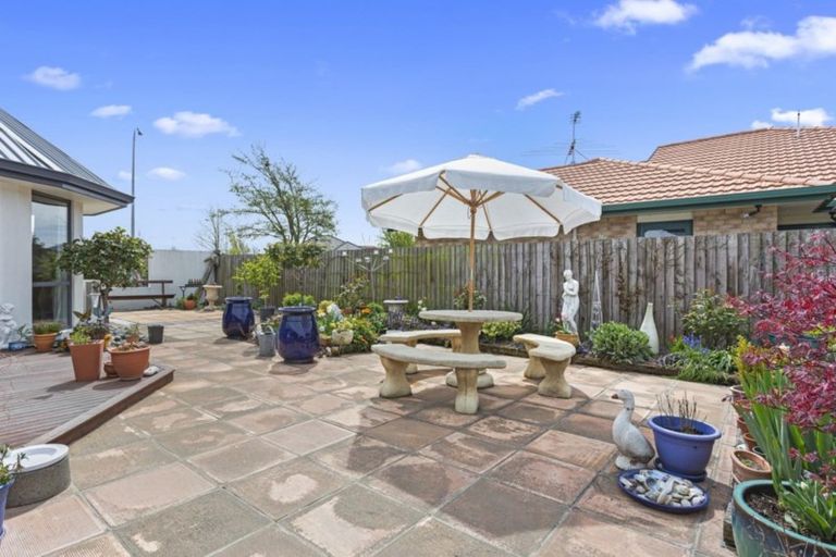 Photo of property in 38 Woodglen Drive, Woodend, 7610