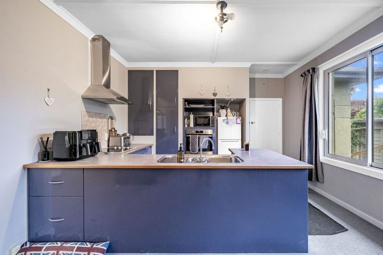 Photo of property in 76 Melbourne Street, Windsor, Invercargill, 9810