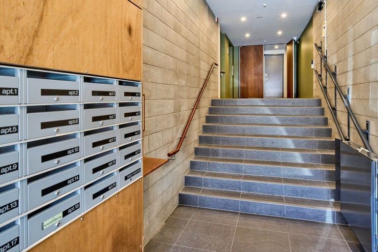 Photo of property in 9/208 Jackson Street, Petone, Lower Hutt, 5012