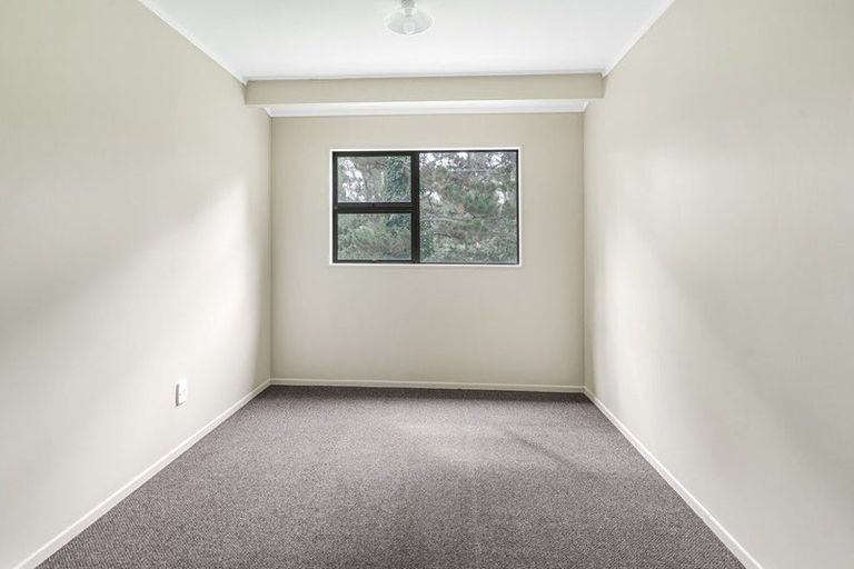 Photo of property in 14 Manor Place, Bader, Hamilton, 3206