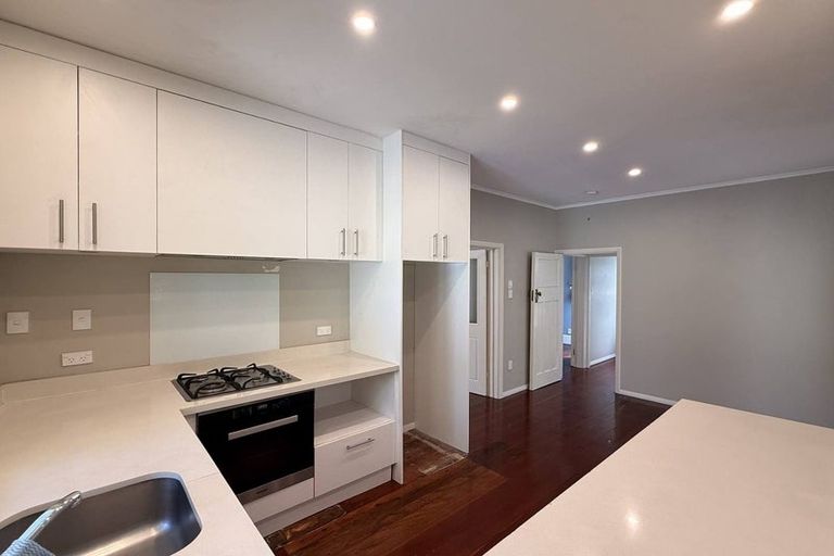 Photo of property in 24 Oban Street, Wadestown, Wellington, 6012