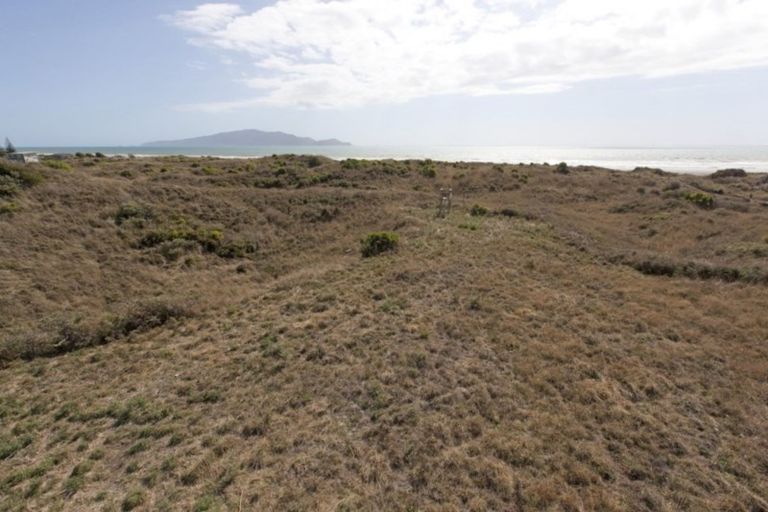 Photo of property in 47 Pingoa Lane, Peka Peka, Waikanae, 5391