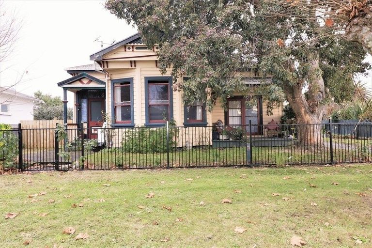 Photo of property in 4 Te Mawae Street, Whanganui East, Whanganui, 4500