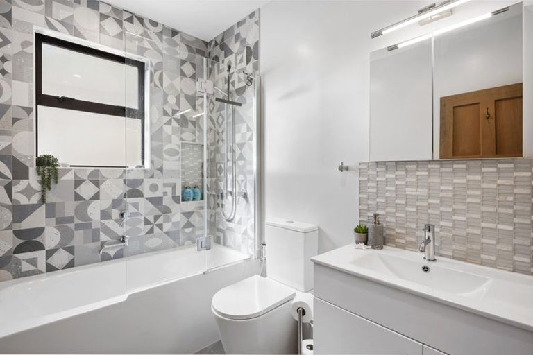 Photo of property in 24 Quetta Street, Ngaio, Wellington, 6035