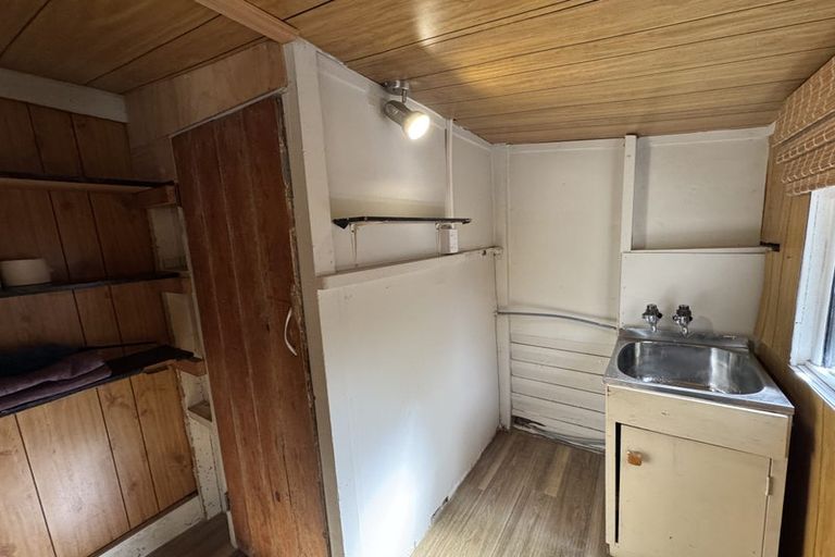 Photo of property in 123 Mackenzie Avenue, Woolston, Christchurch, 8023