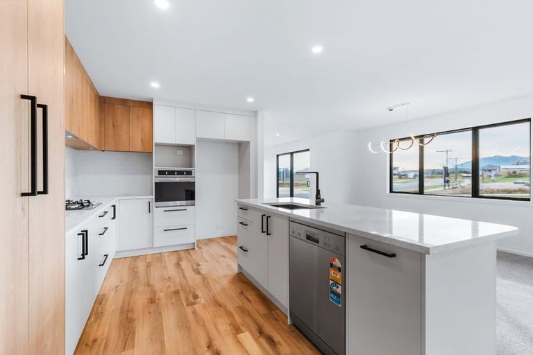 Photo of property in 26 Makomako Crescent, Wharewaka, Taupo, 3330