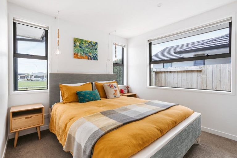 Photo of property in 32 Batty Street, Papamoa Beach, Papamoa, 3118