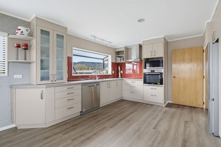 Photo of property in 1 Te Ana Place, Lynmore, Rotorua, 3010
