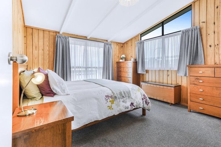 Photo of property in 14 Vincent Place, Dinsdale, Hamilton, 3204