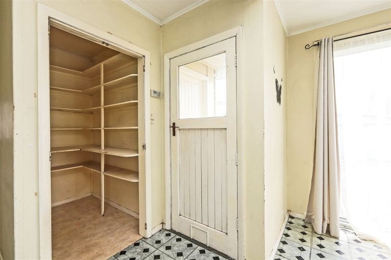 Photo of property in 16 Arbroath Avenue, Flaxmere, Hastings, 4120