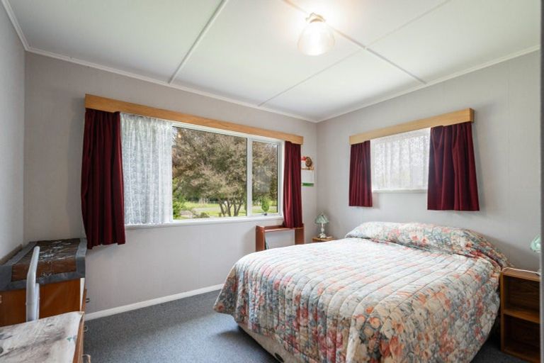 Photo of property in 153 Fairfax Street, Murchison, 7007