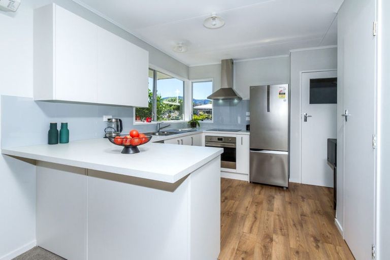 Photo of property in 2/11 Exeter Street, Stoke, Nelson, 7011