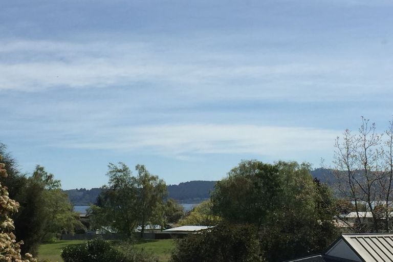 Photo of property in 3 Clarke Grove, Richmond Heights, Taupo, 3330