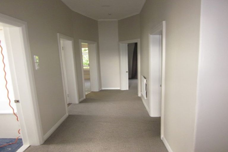 Photo of property in 19a Colombo Street, Hokowhitu, Palmerston North, 4410