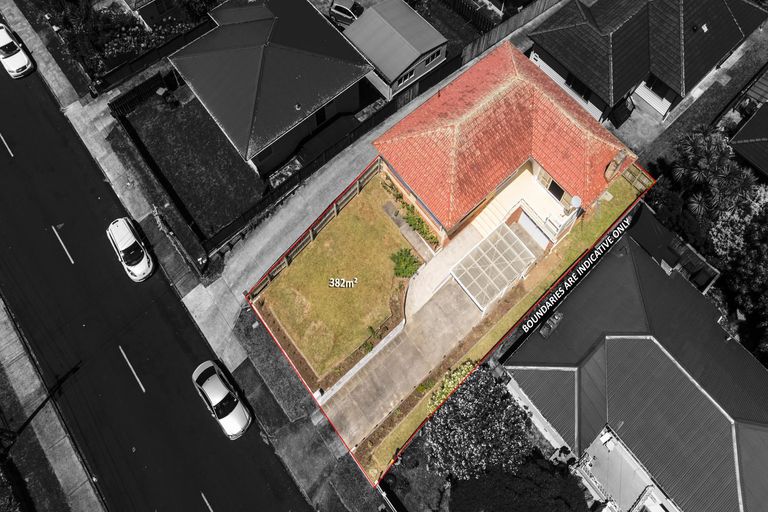 Photo of property in 61 Halver Road, Hillpark, Auckland, 2102