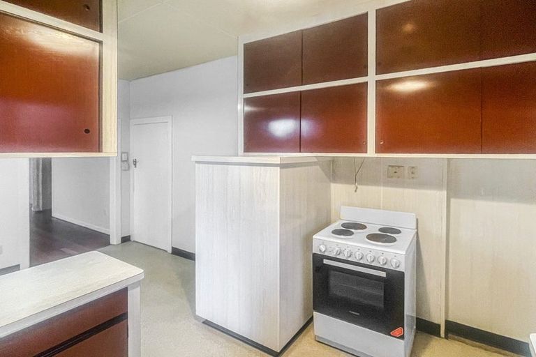 Photo of property in 60 Iranui Road, Inner Kaiti, Gisborne, 4010