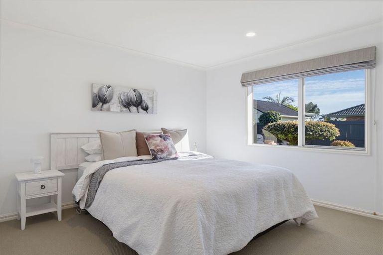 Photo of property in 24 Bucklands Crescent, Papamoa Beach, Papamoa, 3118